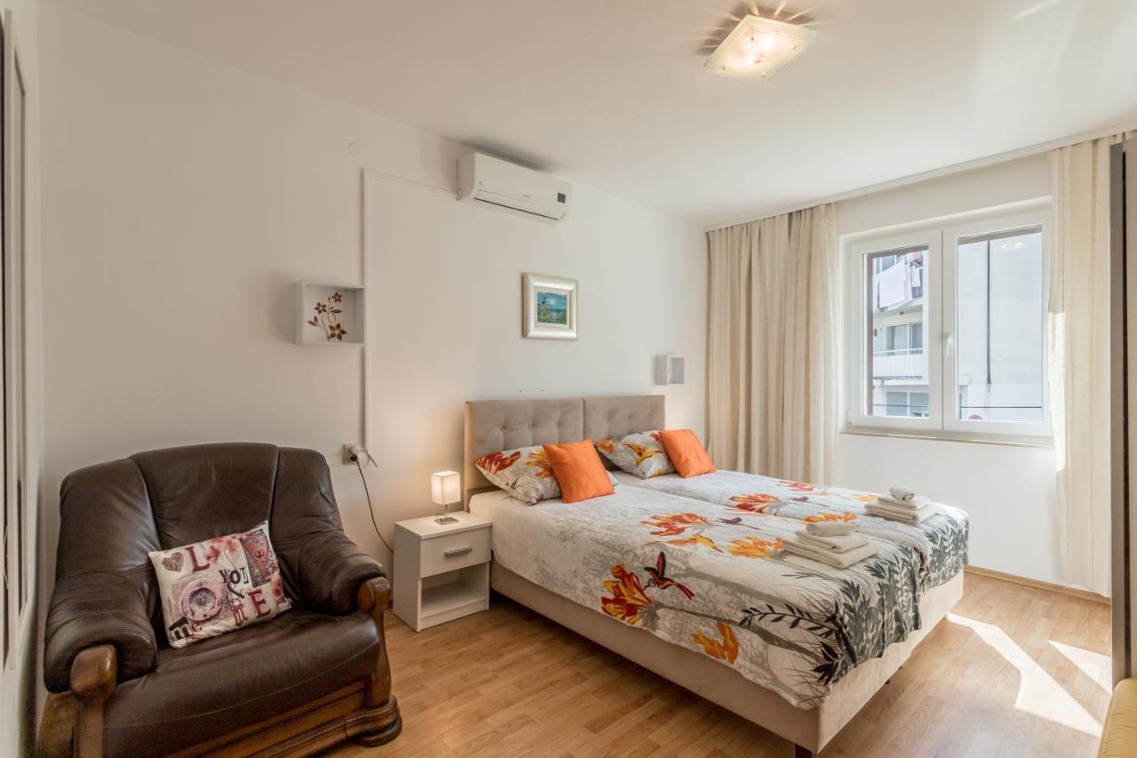 Garden Apartment Dina With Free Parking سبليت المظهر الخارجي الصورة