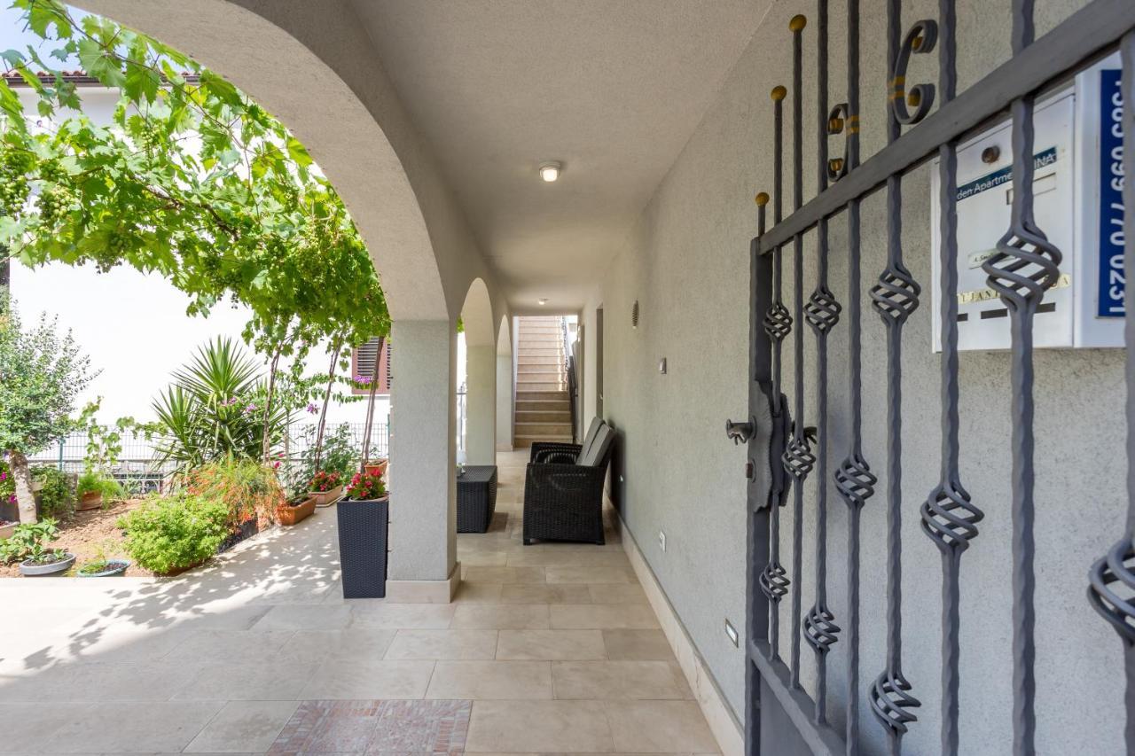 Garden Apartment Dina With Free Parking سبليت المظهر الخارجي الصورة