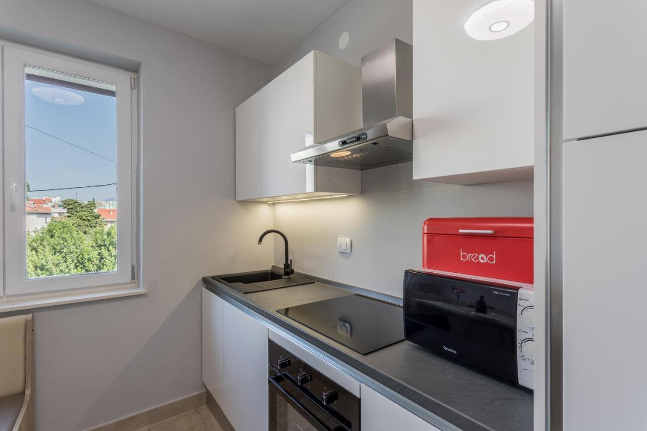 Garden Apartment Dina With Free Parking سبليت المظهر الخارجي الصورة